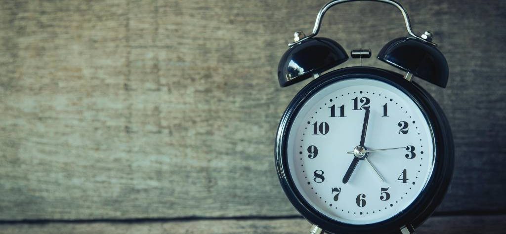 Symbolisme des heures miroirs : ce que l'univers essaie de vous dire