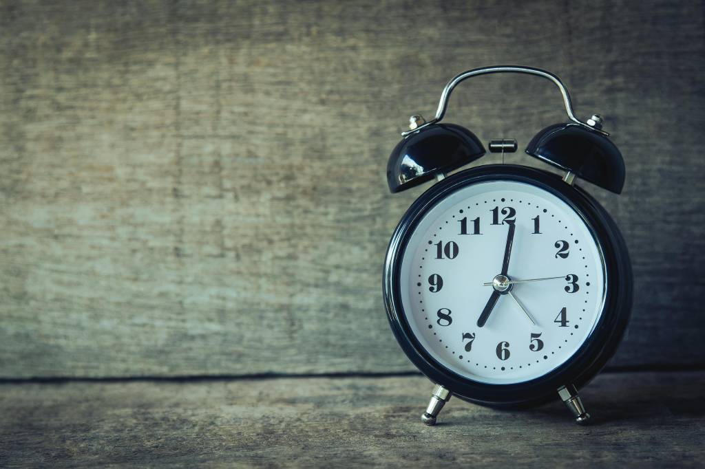 Symbolisme des heures miroirs : ce que l'univers essaie de vous dire